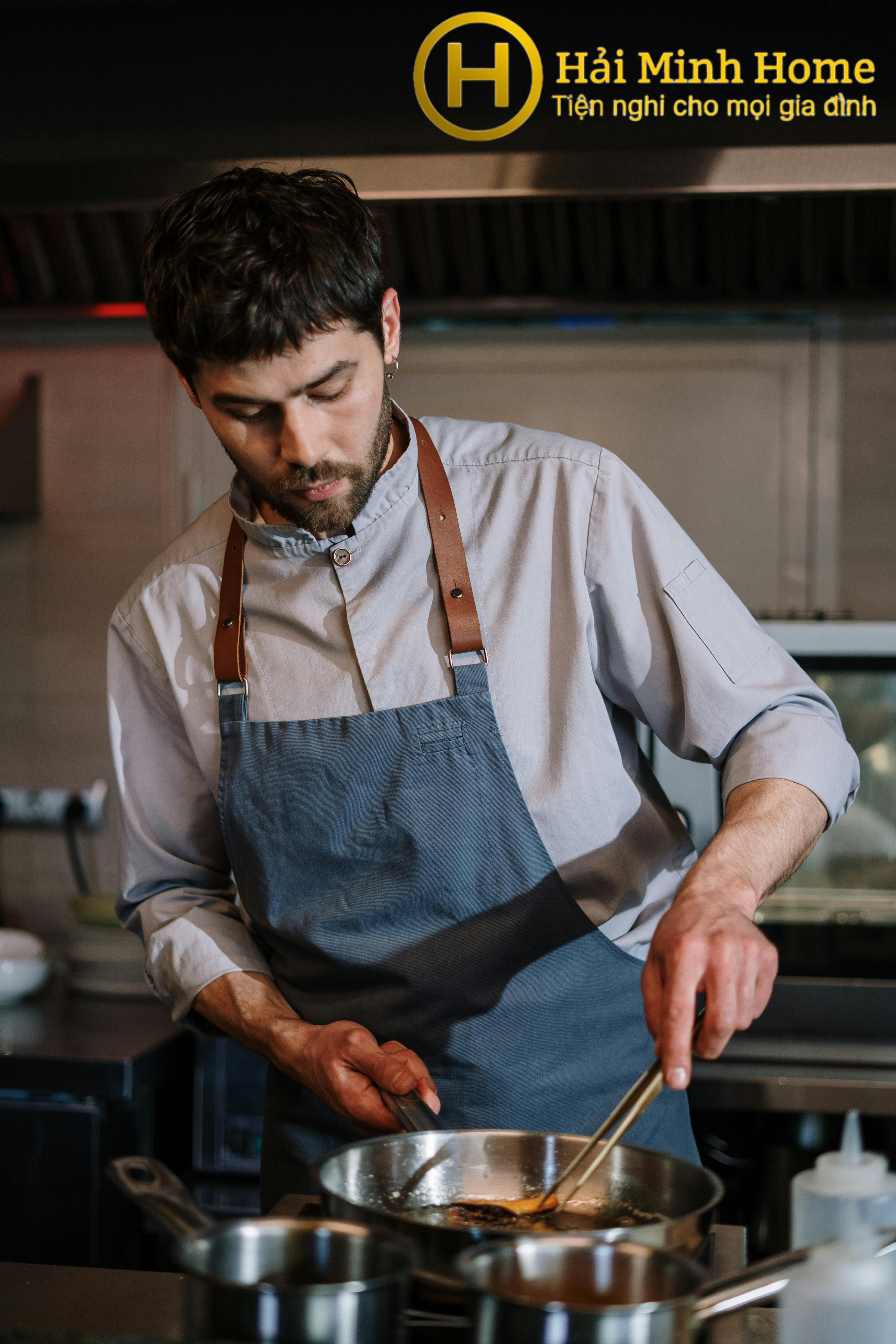 Cách dùng xoong nồi nấu trên bếp từ được bền lâu